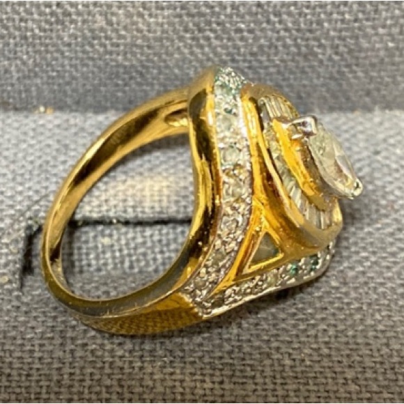vintage gold plated ladies rhinestone cluster cocktail ring -size 9.5 - Picture 4 of 11